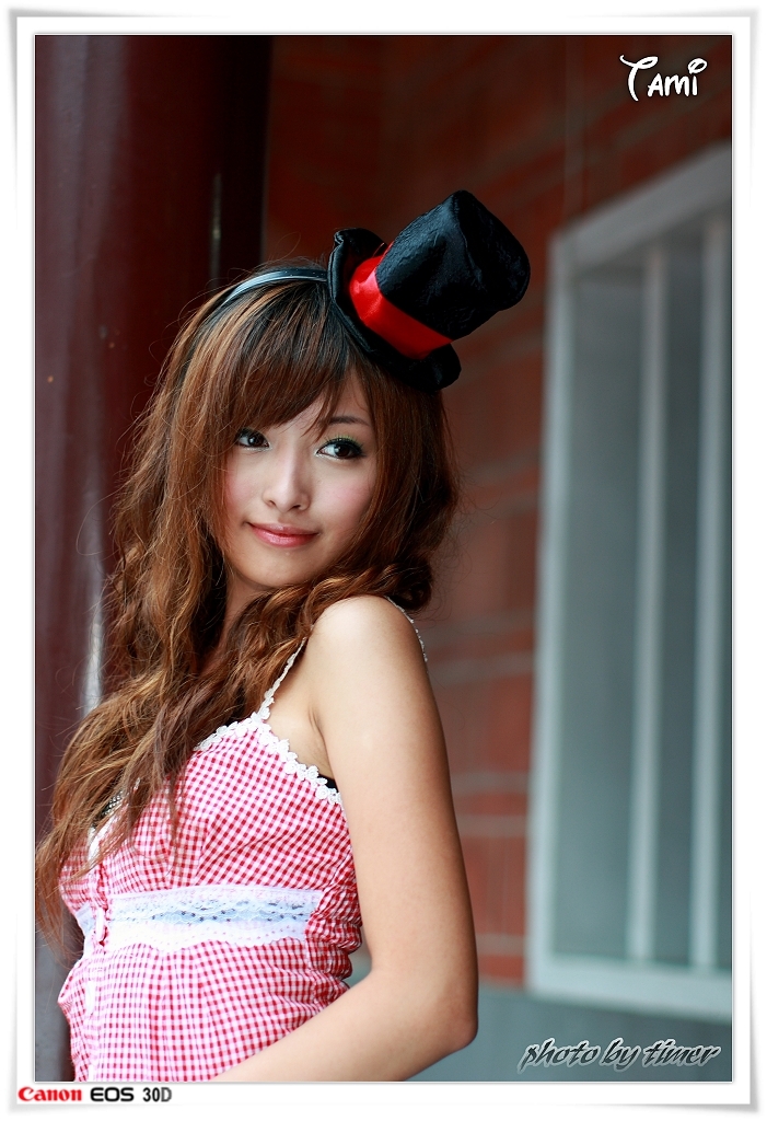 台湾清纯美女-Tami-兒童育樂中心外拍